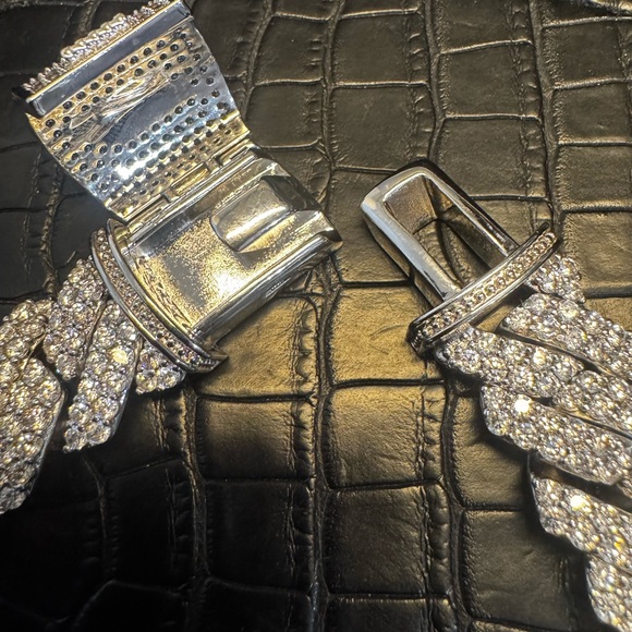 Cuban Link Chain - Picture 3 of 5